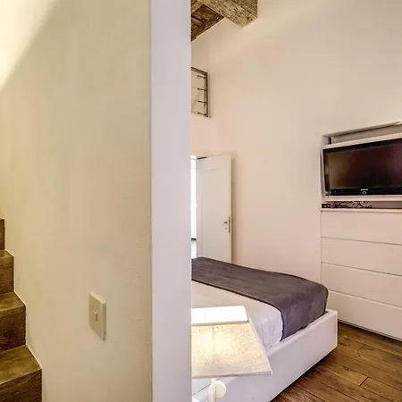 Sole Al Pantheon Bed & Breakfast *